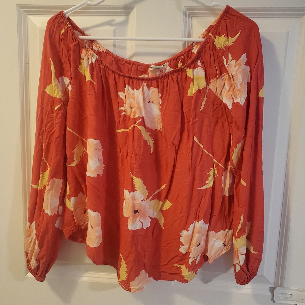 Billabong Off-Shoulder Floral Peasant Blouse